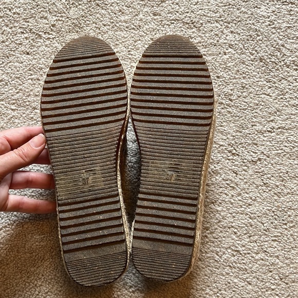 WILD DIVA LOUNGE Tan & Black Snakeskin Print Women’s Espadrilles size 6.5 - Picture 5 of 9